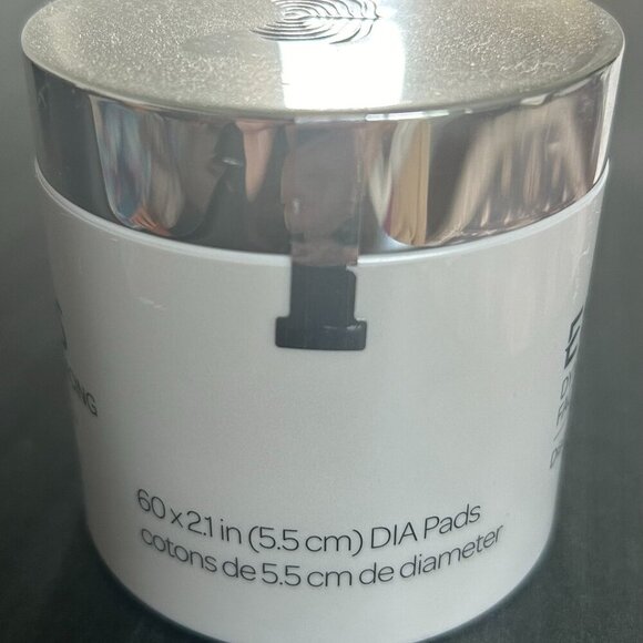 Elemis Dynamic Resurfacing Facial Pads Never Opened Seal in Tact - Picture 2 of 3